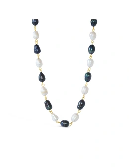 By F&R Lexi Linked Pearl Necklace