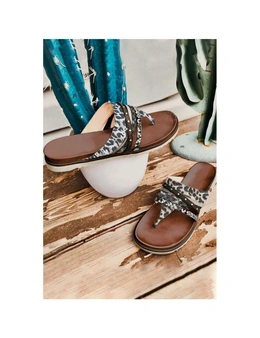 Azura Exchange Studded Animal Print Flip Flop Sandals