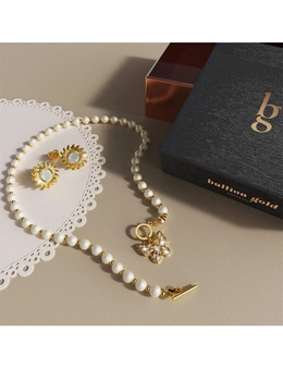 Bullion Gold Boxed Daisy Spring Necklace Earrings Set