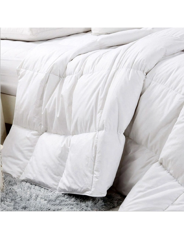 Royal Comfort Duck Feather And Down Quilt Size: 95% Feather 5% Down 500GSM, hi-res image number null