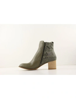 Bueno East Leather Ankle Boot