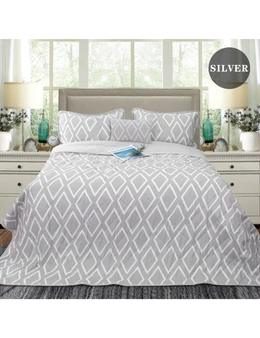 Ramesses Alena 4 Pieces Reversible Ultrasonic And Embossed Micro Flannel Comforter Set