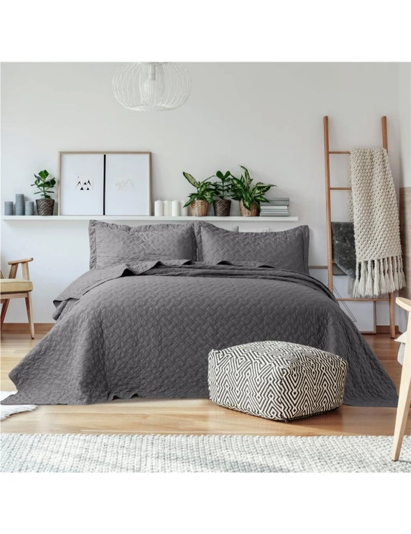 Home Essentials Queen Size Bed Chic Embossed Coverlet Bedspread Set Comforter Quilt, hi-res image number null