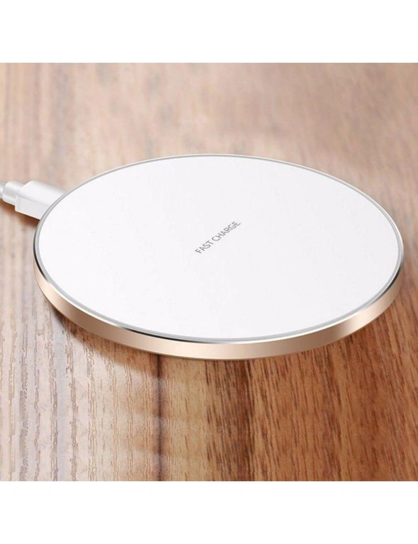 Wireless iPhone and Samsung Mobile Phone Charger - 10W, hi-res image number null