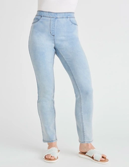 Capture Superstretch Pull On Slim Jeans