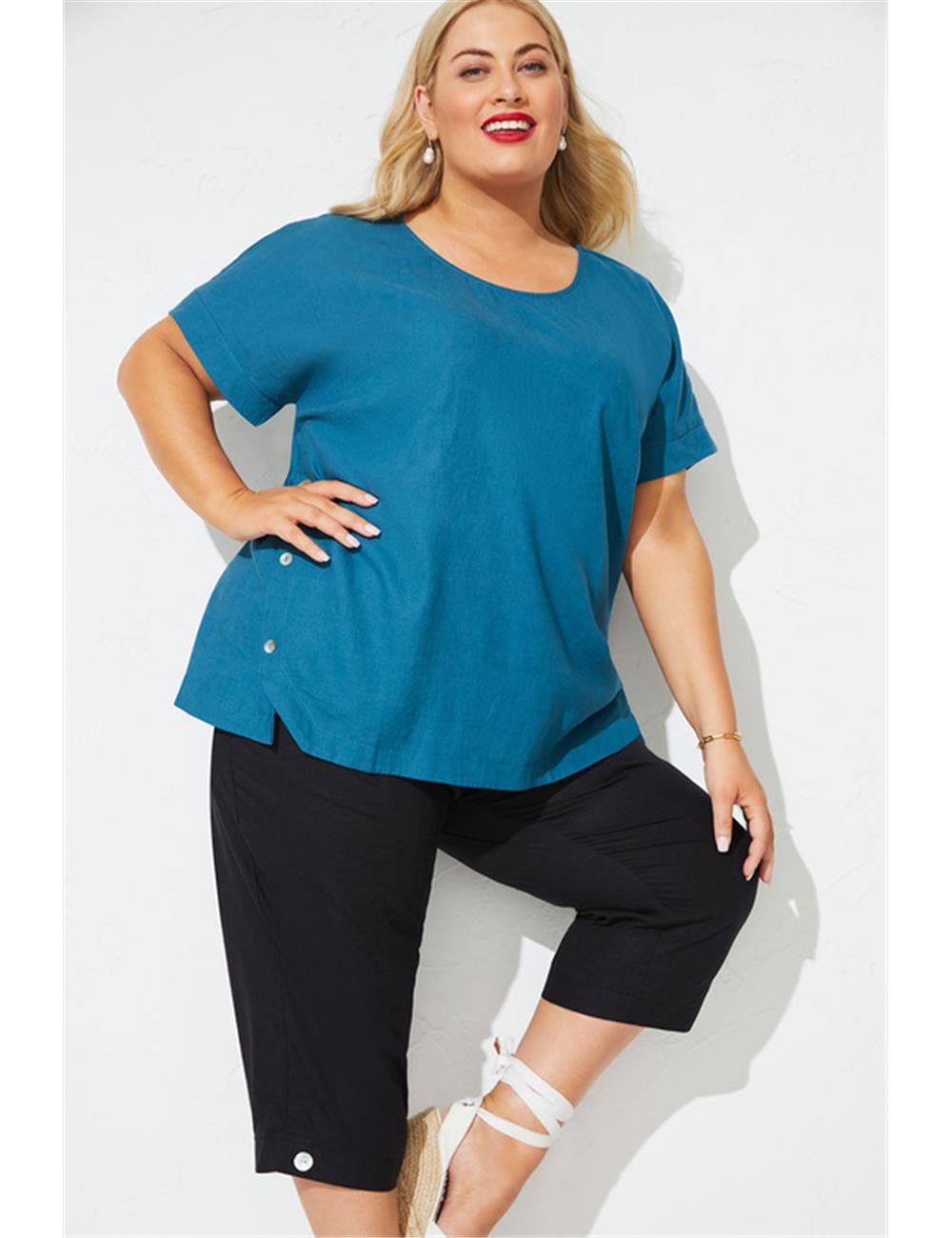 Sara Button Trim Linen Blend Top | Crossroads