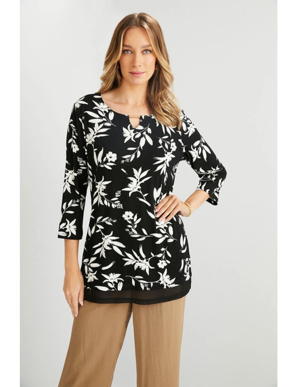 Capture 3/4 Sleeve Tunic Top, hi-res image number null