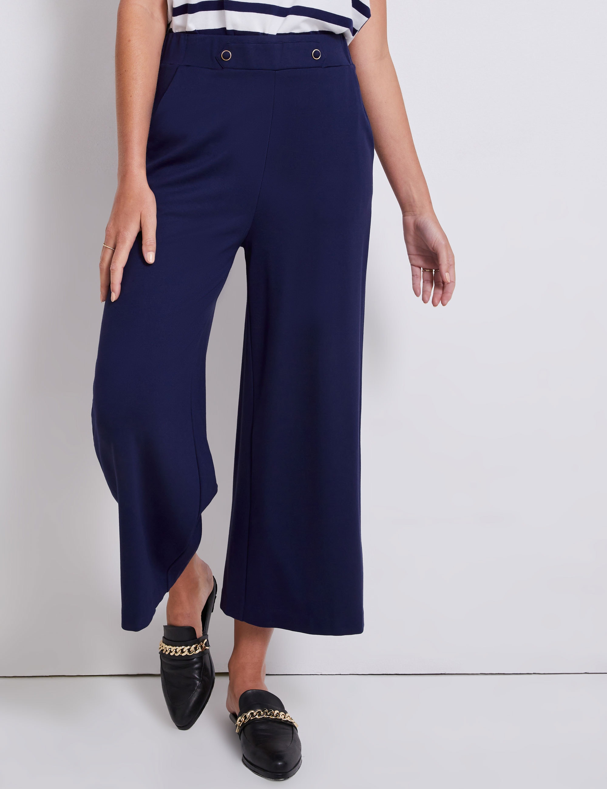 Button-Trim Wide-Leg Cropped Pants