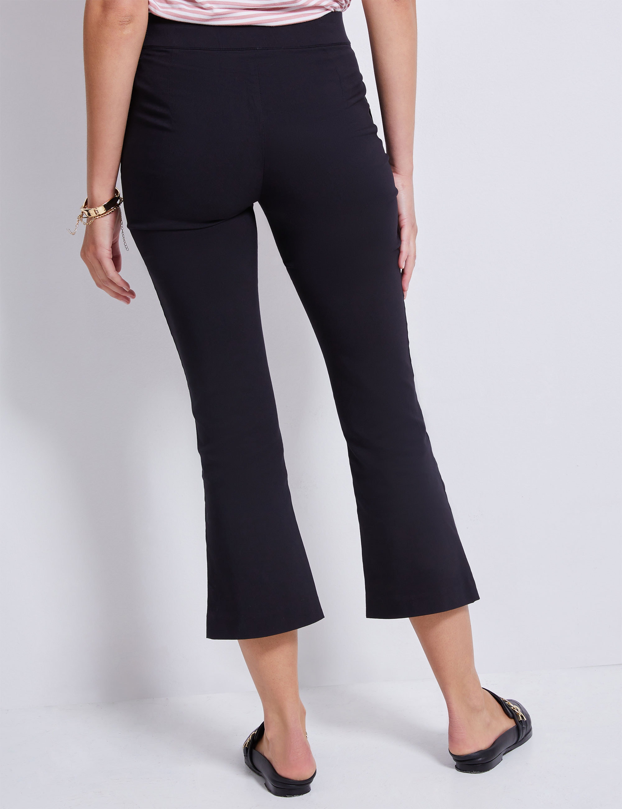 Katies - Womens Pants - Black - Classic Pant - Capri - Knee Length