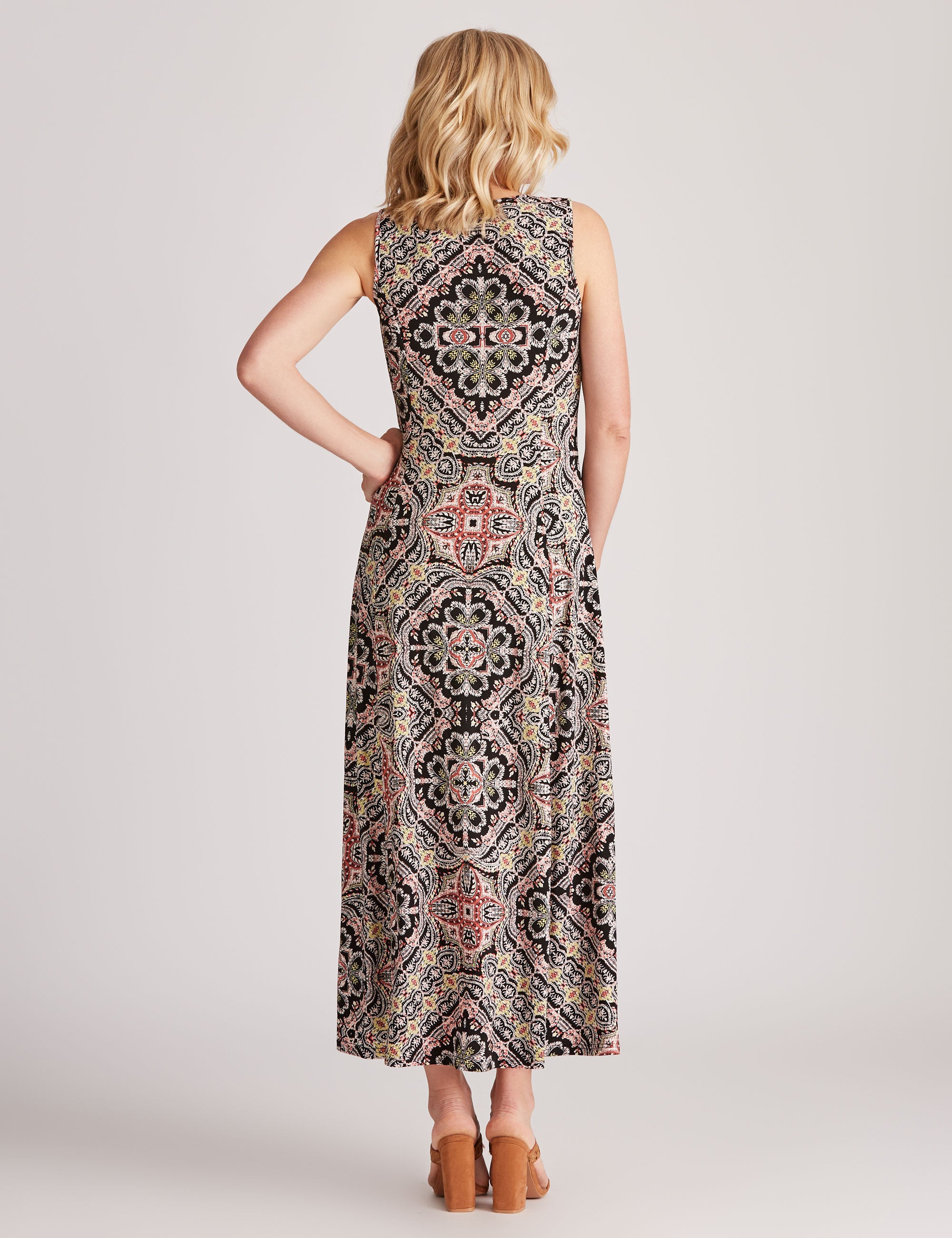 NONI B SIDE SPLIT KNIT MAXI DRESS | W Lane