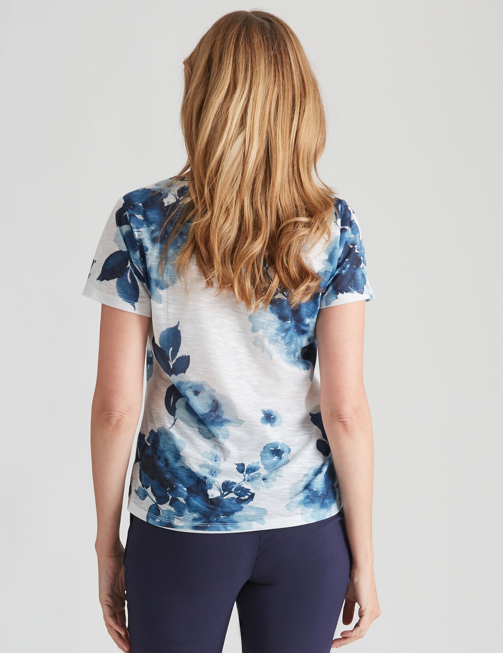 NONI B EMBELLISHED FLORAL TOP | Liz Jordan