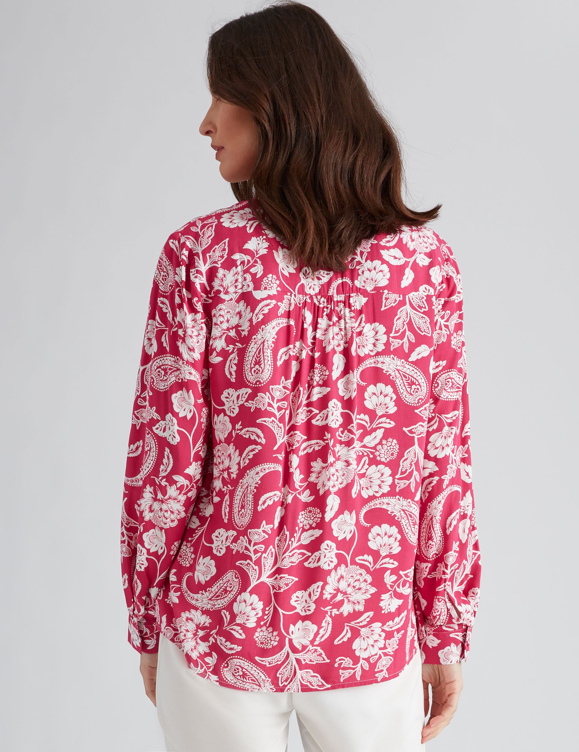 Noni B Shirred Cuff Printed Blouse | Noni B