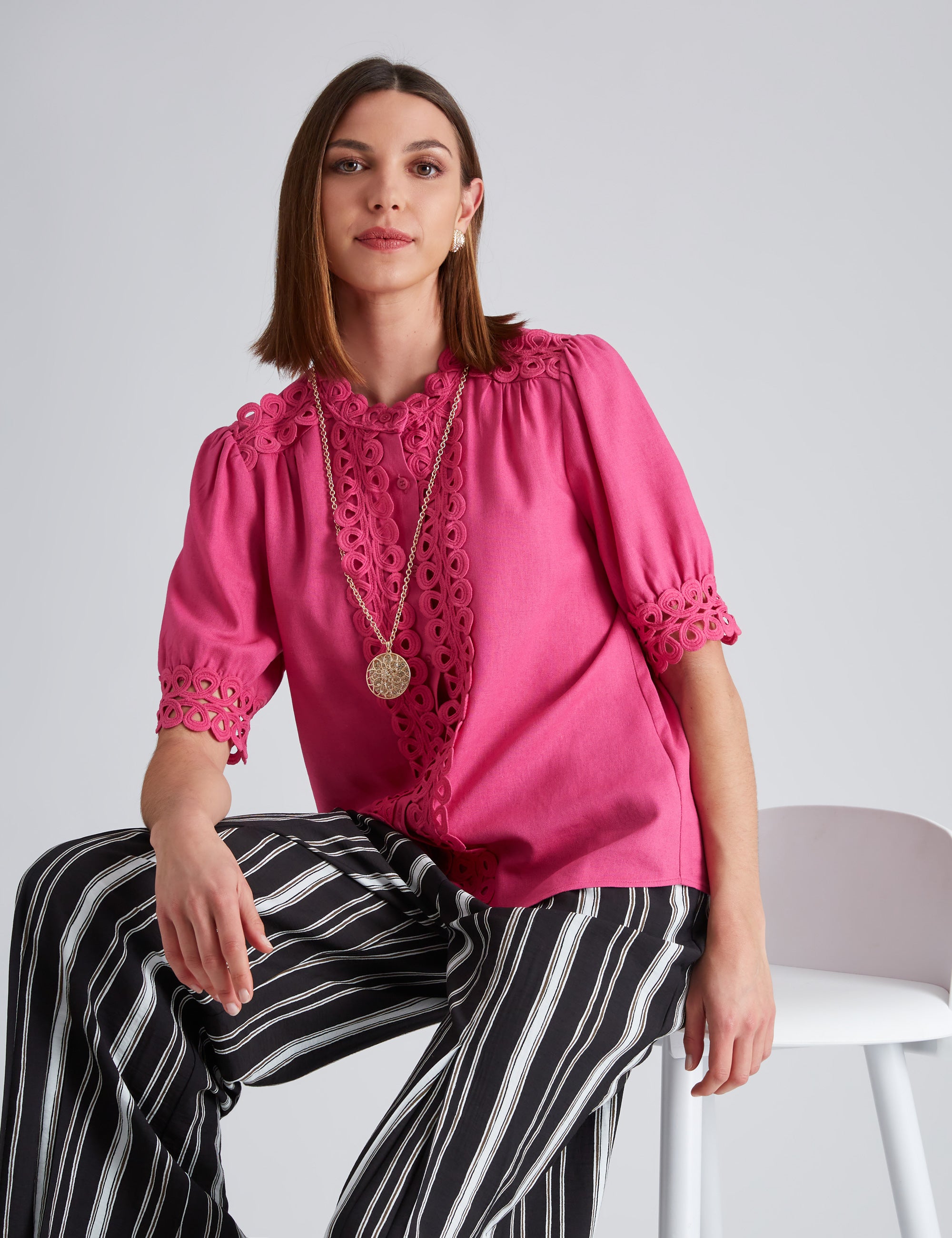 Noni B Lace Trim Linen Blouse | Liz Jordan