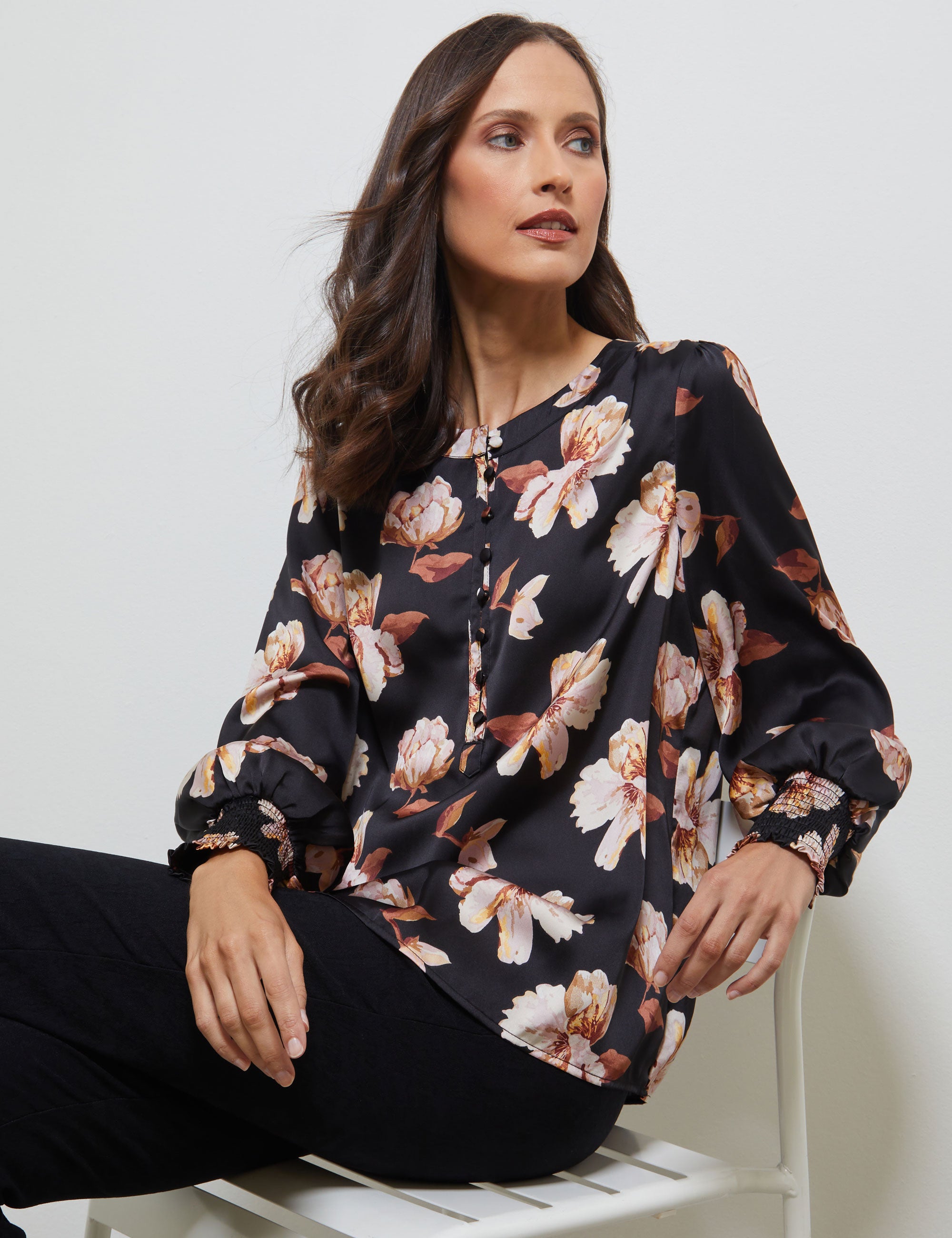 HALF PLACKET FLORAL BLOUSE | Noni B