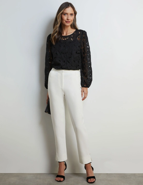 EMBROIDERED LACE BLOUSE | Noni B