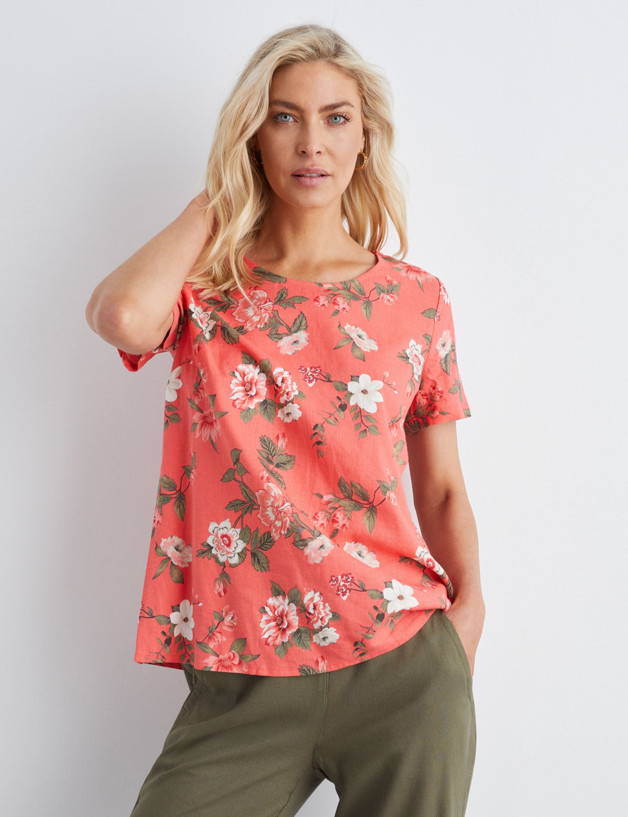 HANKY HEM FLORAL LINEN TOP | Noni B