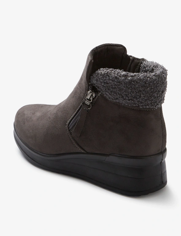 Riversoft Sherpa Trim Ankle Boots, hi-res image number null